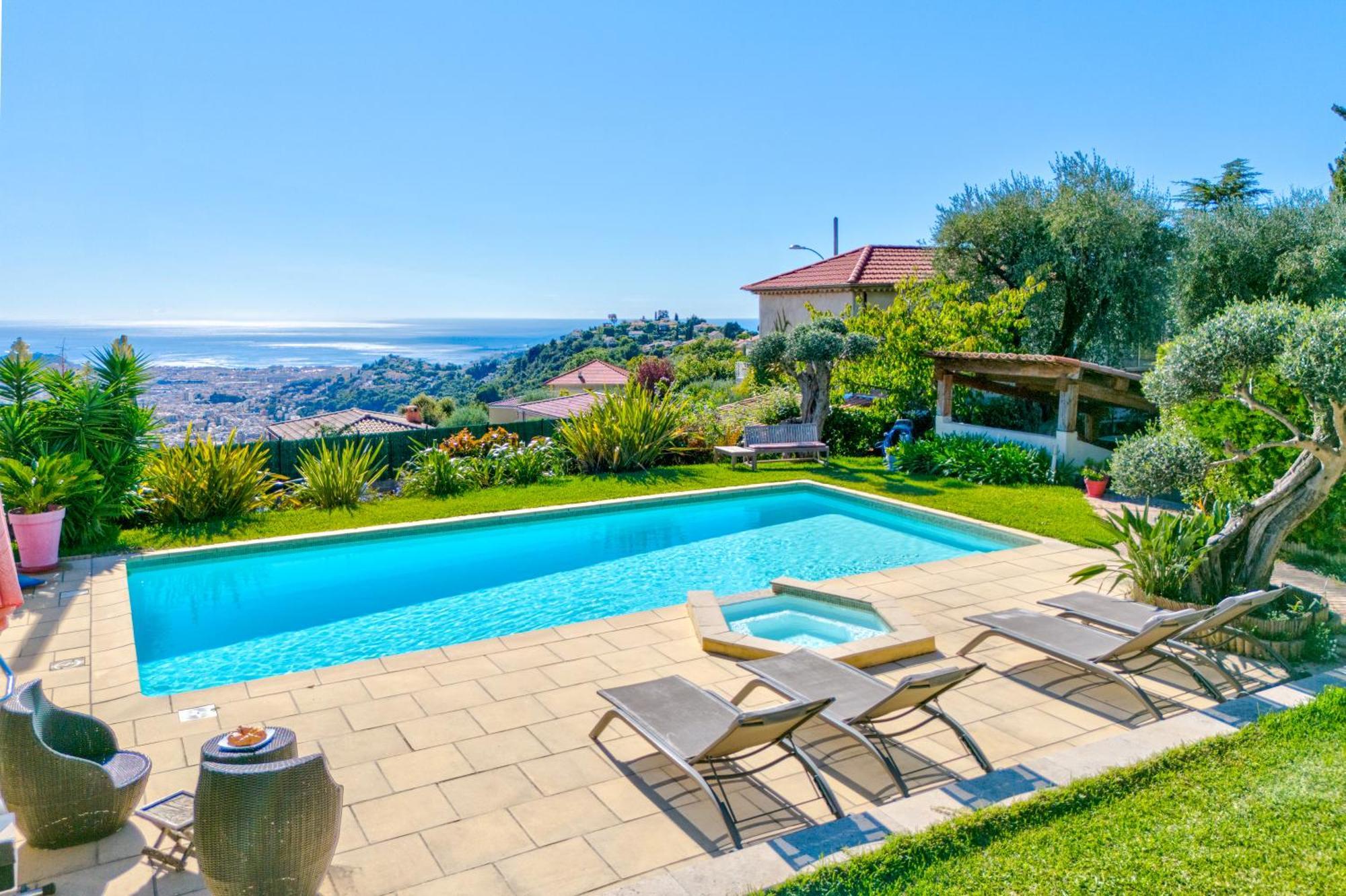 Villa De Prestige Vue Panoramique Piscine Climatisation