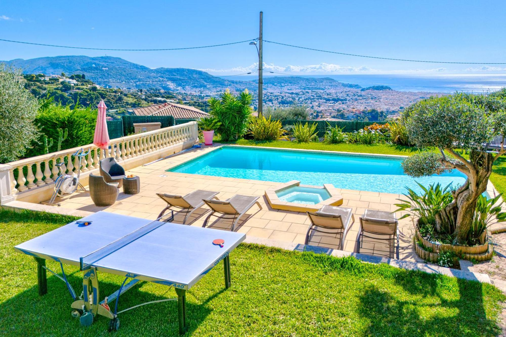 Villa De Prestige Vue Panoramique Piscine Climatisation *